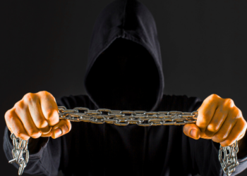 French Couple Robbed