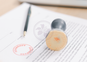 HKMA Approves First Stablecoin Licenses for HSBC and Standard Chartered