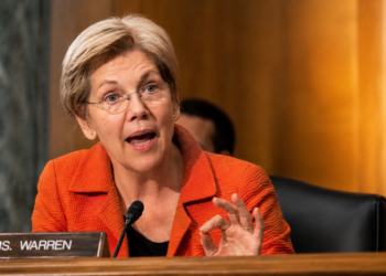 Elizabeth Warren Fails to Stop CLARITY Act in Senate Committee Vote