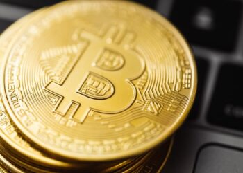 Bitcoin Hits $72,000 as Strategy Stock Rises Despite Treasury Holdings Below Cost
