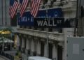 Congress Stalls on Crypto Rules as Wall Street Builds the Market Anyway
