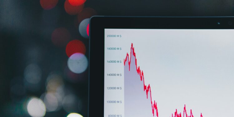 US Bitcoin ETFs Bleed $261.4 Million as Fidelity and BlackRock Lead the Exodus