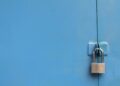 Aave Freezes Reserves Across 16 Networks After the Binance Hack Reaches Its Markets